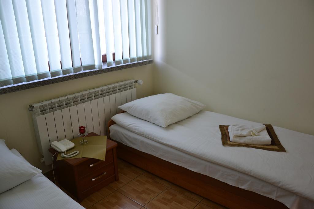 Zajazd Kwadrat Dąbrowa Górnicza Exteriér fotografie