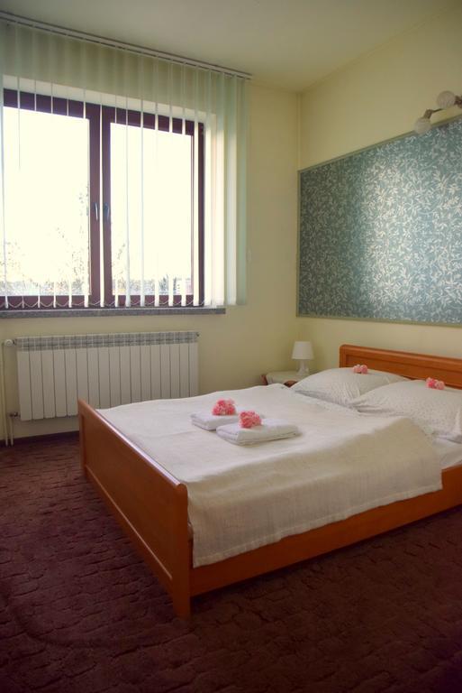 Zajazd Kwadrat Dąbrowa Górnicza Exteriér fotografie